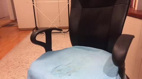 Max online show from January 7, 7:02 am