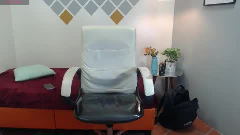 mazen online show from January 11, 9:35 am