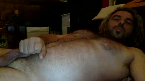 Snapshot of mazl0w chatting on December 27, 5:37 pm mazl0w online show from December 27, 5:37 pm