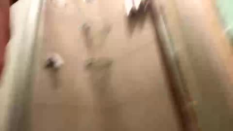 Snapshot of mazl0w chatting on October 12, 10:31 am mazl0w online show from October 12, 10:31 am