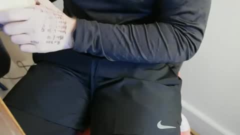 meneerkaas online show from January 3, 10:31 am