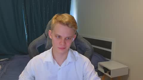 Mickey online show from November 25, 9:00 am