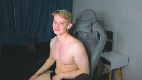 Mickey online show from March 4, 9:11 pm