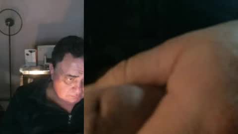 Snapshot of metrowester chatting on February 24, 12:52 am metrowester online show from February 24, 12:52 am