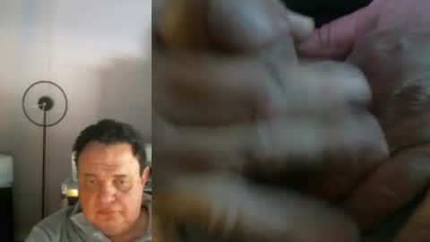 Snapshot of metrowester chatting on December 23, 7:20 pm metrowester online show from December 23, 7:20 pm