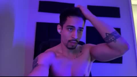 mettew22cm online show from March 3, 7:50 am