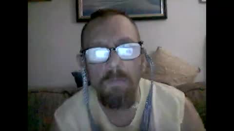 mhitch924 online show from February 20, 2:52 am