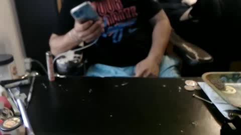 Mark online show from December 3, 2:12 pm