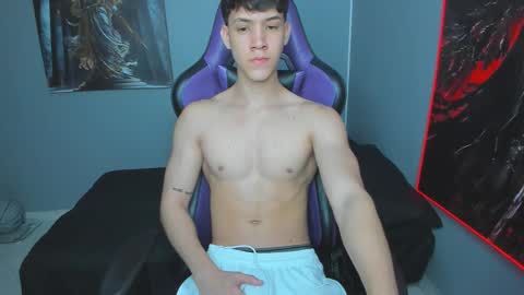 Michael online show from October 25, 4:14 am