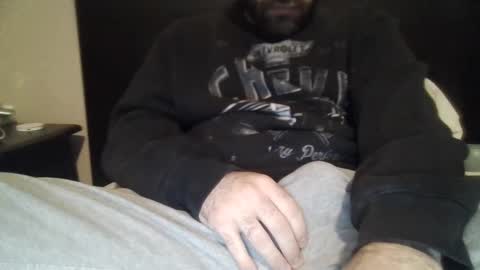 michaelc1214 online show from November 28, 5:32 am