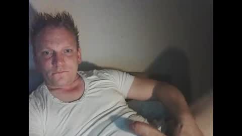 mickkxl online show from March 6, 7:55 pm