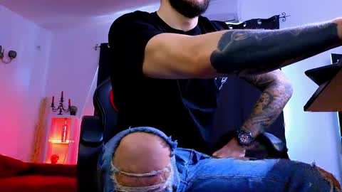 MightyAaron online show from March 22, 8:30 am