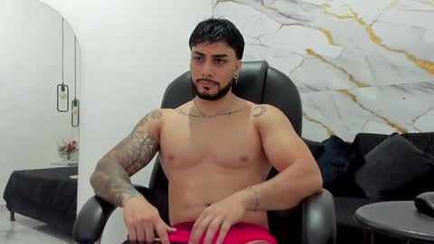 Daniel online show from November 24, 1:23 pm