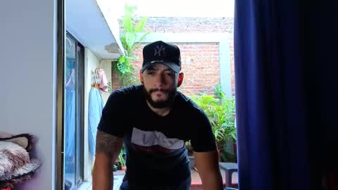 mike_savage3 online show from December 17, 12:34 pm