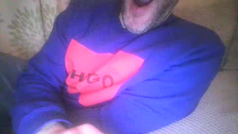 Snapshot of mikehockishuge9 chatting on February 2, 11:11 pm mikehockishuge9 online show from February 2, 11:11 pm