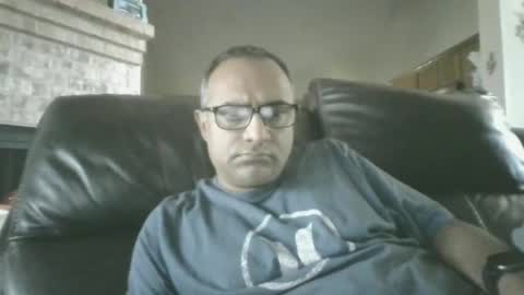 Snapshot of mikej143 chatting on September 14, 8:11 pm mikej143 online show from September 14, 8:11 pm