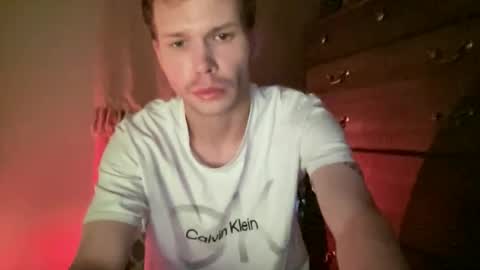 Snapshot of mikeswanston chatting on October 20, 5:39 pm Mike Swanston online show from October 20, 5:39 pm