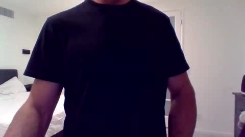 Snapshot of mikewilson09 chatting on October 11, 3:54 am mikewilson09 online show from October 11, 3:54 am