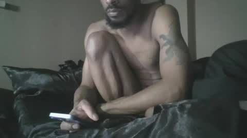 Milk Chocolate Sensei online show from January 15, 3:43 am