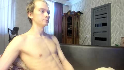 Isaac online show from January 14, 7:02 am