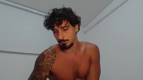 milkoffee online show from February 16, 10:41 pm