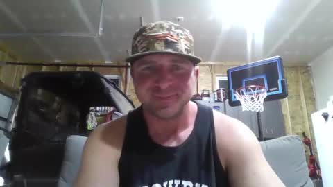 Snapshot of millertimenow34 chatting on October 4, 12:38 am millertime feet bigcock hairy straight muscles online show from October 4, 12:38 am