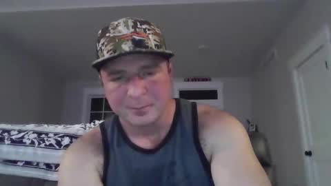 Snapshot of millertimenow34 chatting on January 21, 1:08 am millertime feet bigcock hairy straight muscles online show from January 21, 1:08 am