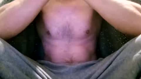 Snapshot of minaquerida chatting on November 1, 5:33 am Ll online show from November 1, 5:33 am