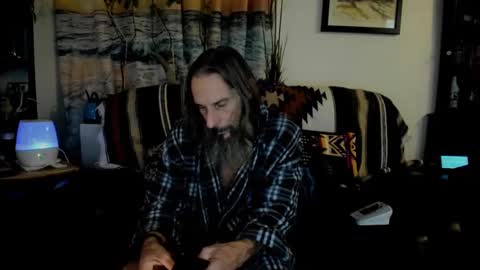 Snapshot of mindphuk chatting on January 6, 3:09 am mindphuk online show from January 6, 3:09 am