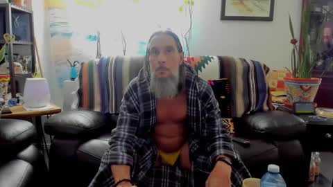 Snapshot of mindphuk chatting on March 1, 6:43 pm mindphuk online show from March 1, 6:43 pm