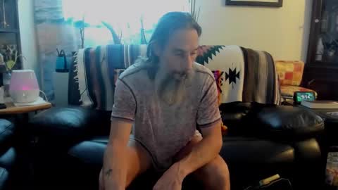 Snapshot of mindphuk chatting on January 8, 2:14 pm mindphuk online show from January 8, 2:14 pm