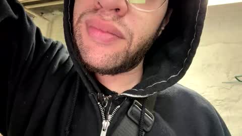 minimoose1003 online show from March 4, 7:10 pm