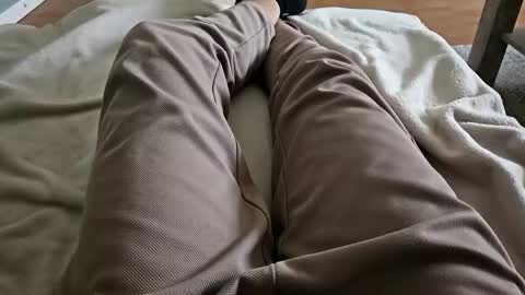 Jesse J. online show from December 21, 12:49 pm