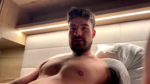 Mr Amor online show from February 28, 9:30 am