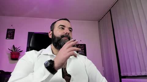 misterlov3r online show from March 4, 11:00 pm