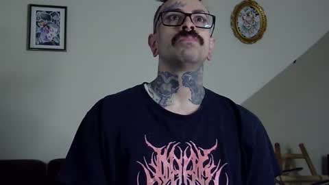     online show from November 29, 4:42 pm