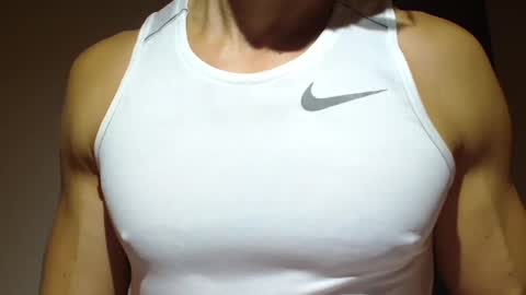 mmuscularman online show from September 30, 7:35 am