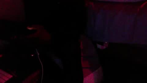 Snapshot of montydxxx2 chatting on October 24, 7:54 am montydxxx2 online show from October 24, 7:54 am