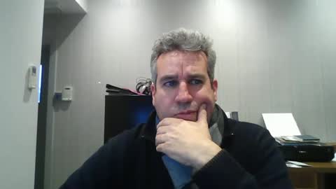 Monty G online show from December 5, 1:49 pm