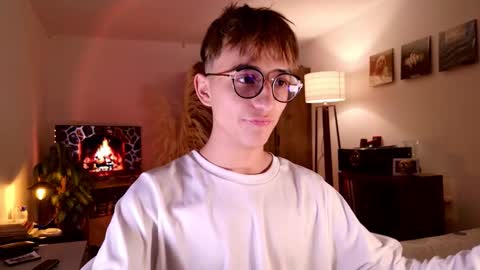 Mr Evans online show from November 1, 4:11 pm