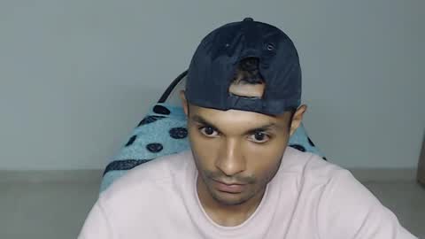 Max online show from November 28, 12:51 pm