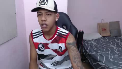 mr_stiven_ online show from January 9, 3:47 am