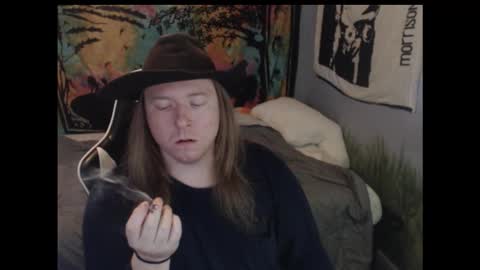 mr_strawberry online show from October 14, 9:33 pm