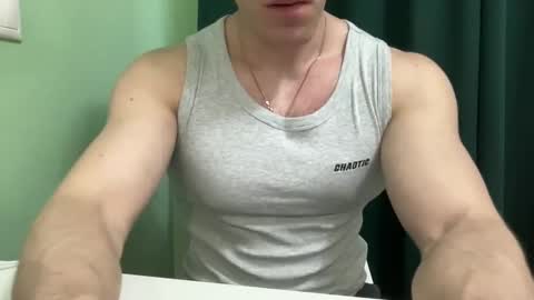 Mrbiceps23 online show from December 8, 7:05 am