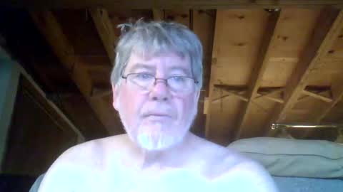 mrblade666 online show from November 27, 1:15 pm