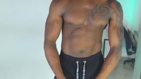 byron online show from November 8, 3:32 am