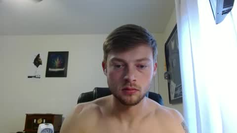 Snapshot of mrcoolguy68 chatting on February 24, 4:47 pm mrcoolguy68 online show from February 24, 4:47 pm