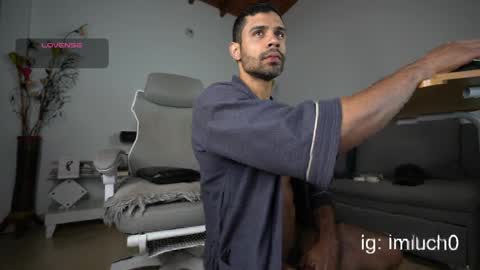 Luis    Instagram   online show from April 11, 11:30 pm