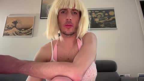 TaleOfLaura online show from January 14, 3:47 pm