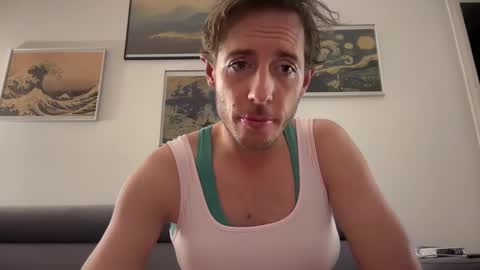 TaleOfLaura online show from December 17, 2:01 am